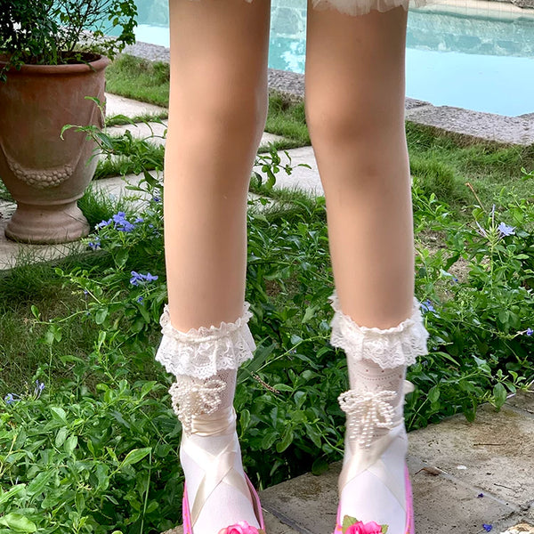 Fashion niche pearl tassel black and white retro sweet and cool girl with Mary Jane shoes long socks and knee socks