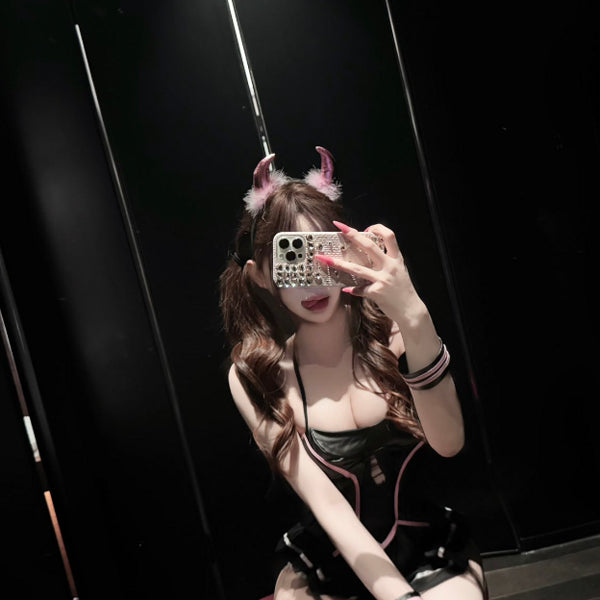 Role playing sexy hot girl, low cut, backless, ruffled edge tank top, seductive hot jumpsuit