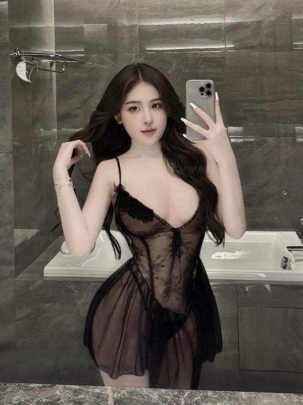 Sexy lace see through mesh pajamas for women in summer, low cut, pure desire style, high-end feeling, suspender nightgown, home suit set