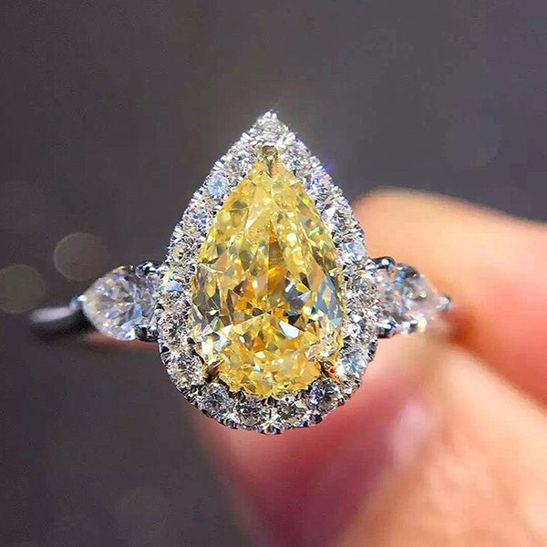 European and American new minimalist yellow pear shaped diamond zircon ring trend
