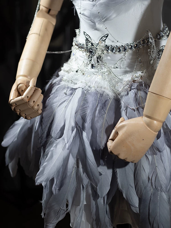 Electronic music festival european and american dj nightclub bar disco performance ds performance angel photo feather suit