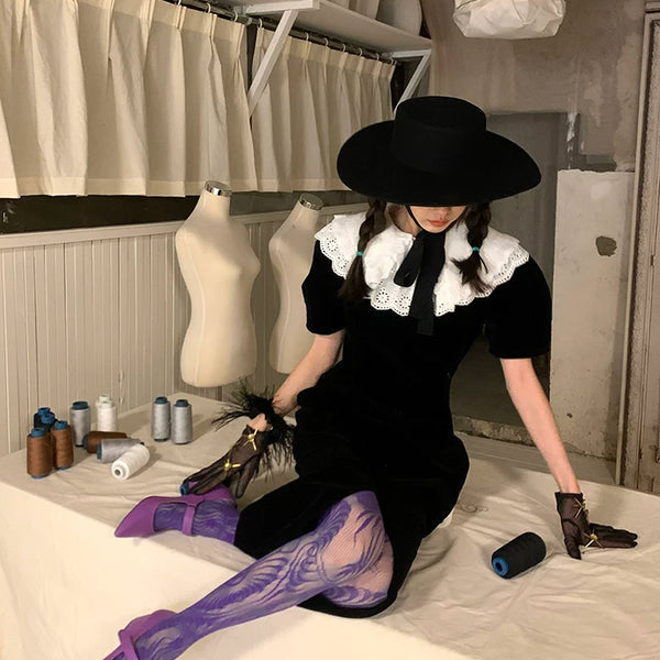 Fashion Custom Edition Hollow Geometric Lace Spider Web Textured Socks Silk Spice Girls Millennium Niche One-Piece Socks