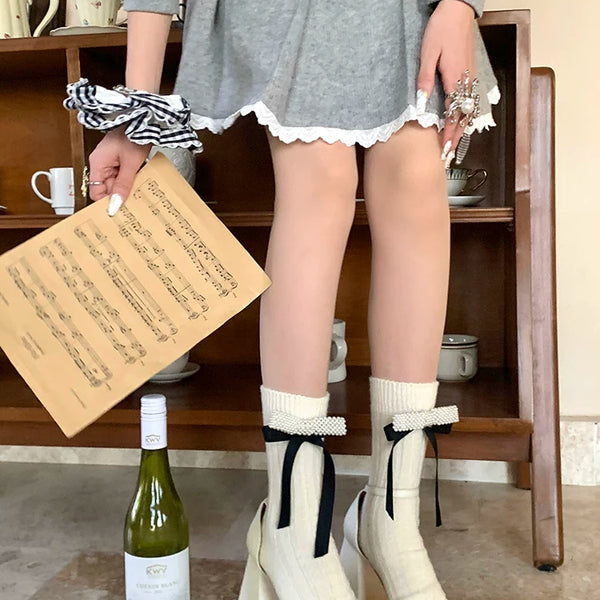 Fashion niche brand black tube socks female tide ins sweet pearl bow socks jk calf socks