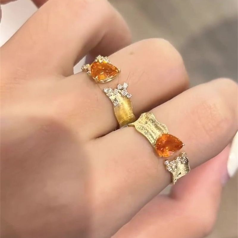 Medieval brushed zircon Fanta ring, women's wide light luxury niche opening design, index finger ring, exquisite high-end ring.