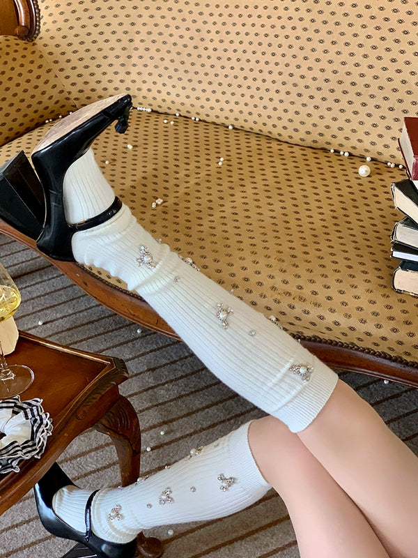 Fashion niche thickened wool tube socks vertical strip solid color rhinestone pearl catwalk models autumn and winter