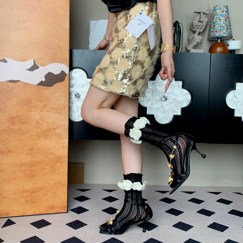 2025 summer new French light luxury retro romantic elegant niche black twist rose medium tube socks women DF