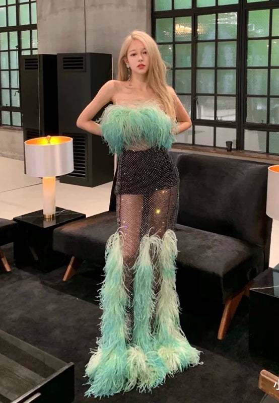 Mint blue-green haute couture heavy industry one-word collar rhinestone feathers ostrich hair tube top
