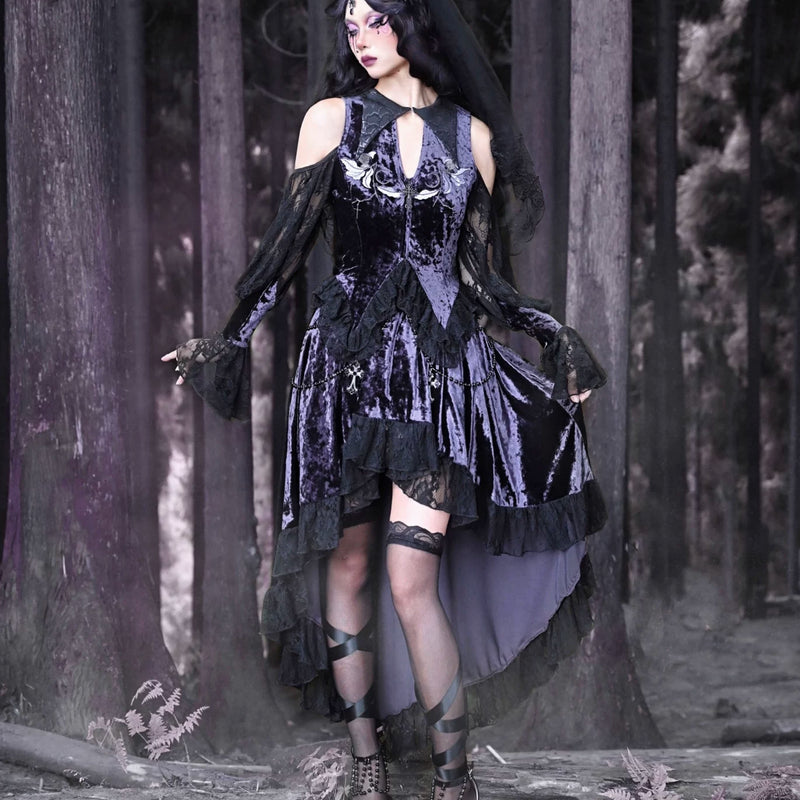 Luna Ritual Velvet Ambience Embroidery Tip Neck Lace Flared Sleeve Top Christmas