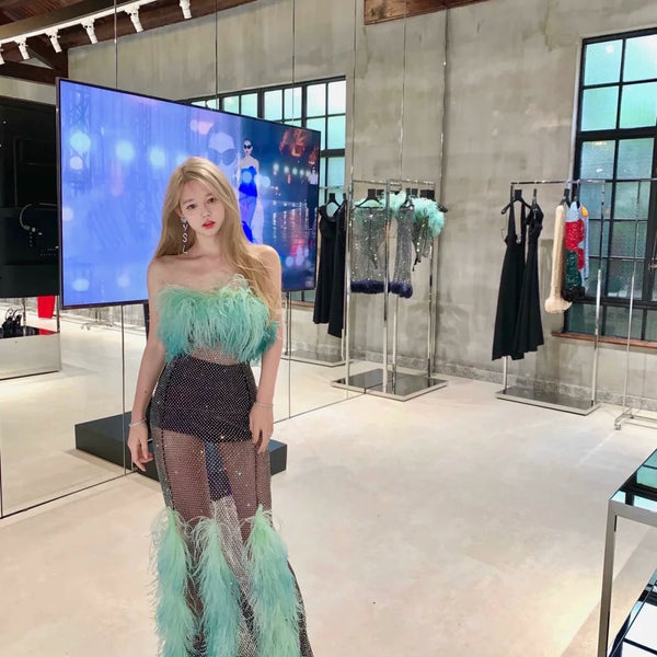 Mint blue-green haute couture heavy industry one-word collar rhinestone feathers ostrich hair tube top
