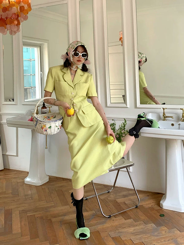 Fashion niche, hand-sewn pearl flower heavy industry short socks pearlescent glass socks thin pure desire wind white socks