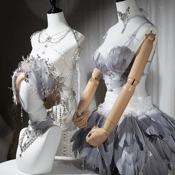 Electronic music festival european and american dj nightclub bar disco performance ds performance angel photo feather suit