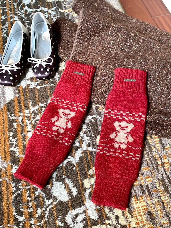 Fashion niche design Dongdaemun same cartoon autumn and winter knitted socks cover long tube thickened warm leg cover