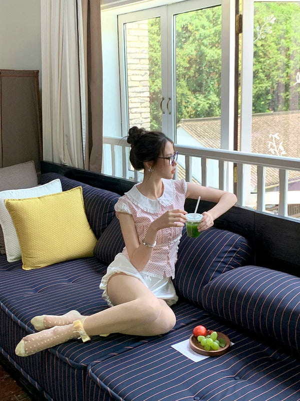 Fashion niche design pearl bow breathable jacquard socks versatile medium tube sweet beautiful women socks stacking socks