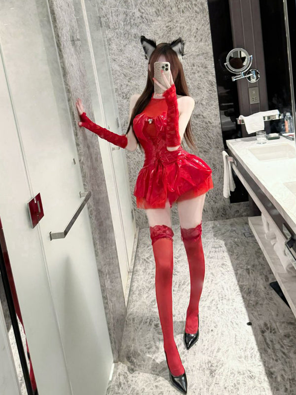 Sexy patent leather uniform cosplay bunny girl with waist cinching, neck hanging, mesh tie, short skirt, shiny finish