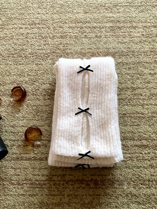 Fashion niche, white autumn and winter bow stacked socks women's knitted wool ballet open stacked calf cover