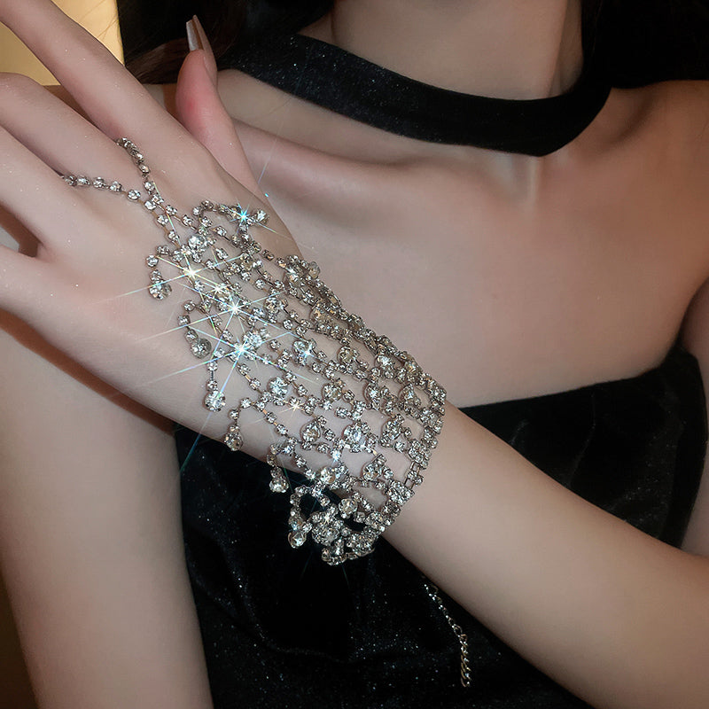 Silver Sparkling Diamond Bracelet for Women, Light Luxury Niche High-end Exquisite Accessory, 2025 New Hot Design Sense Jewelry