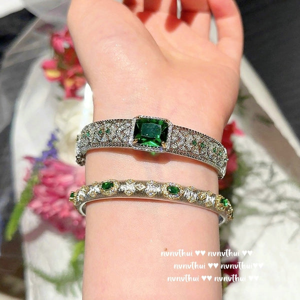 Textured Carved Gold Peacock Green Firework Zircon Bracelet Antique Feel 18K Gold Plated Honeycomb Emerald Zircon Bracelet