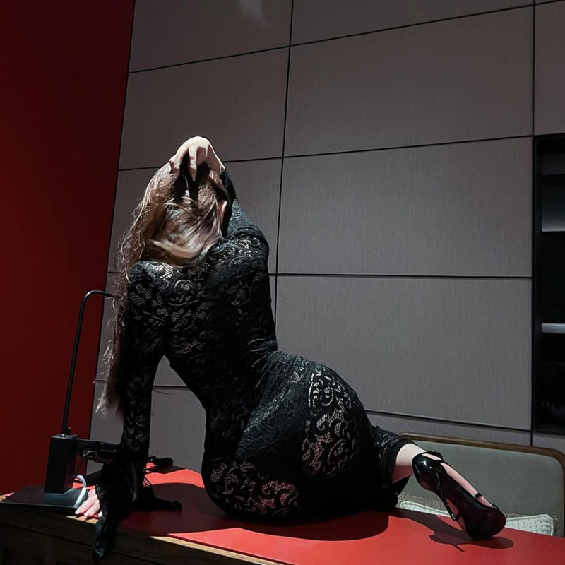 Pure Desire Style Sexy Lace Strap Dress Summer Beach Vacation Slimming Long Sleeve Black Flare Sleeve Long Dress