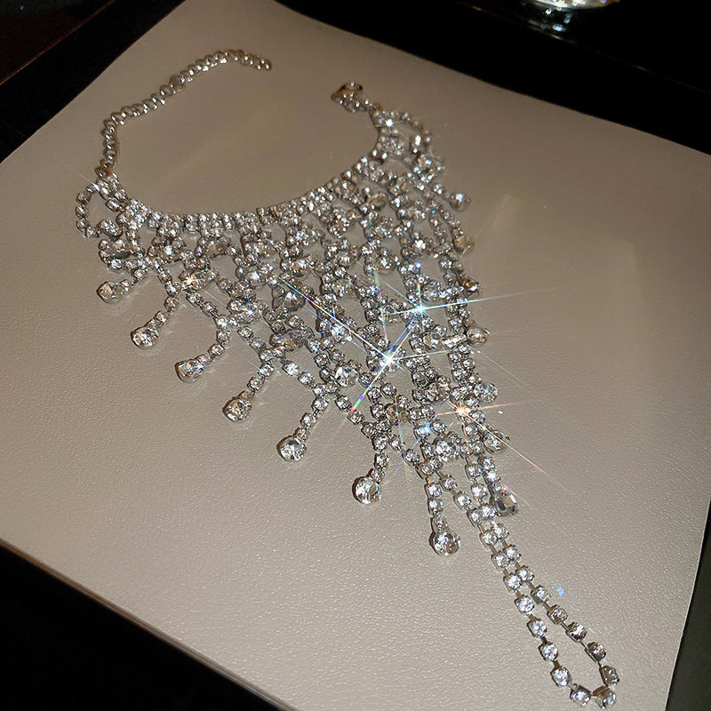 Silver Sparkling Diamond Bracelet for Women, Light Luxury Niche High-end Exquisite Accessory, 2025 New Hot Design Sense Jewelry