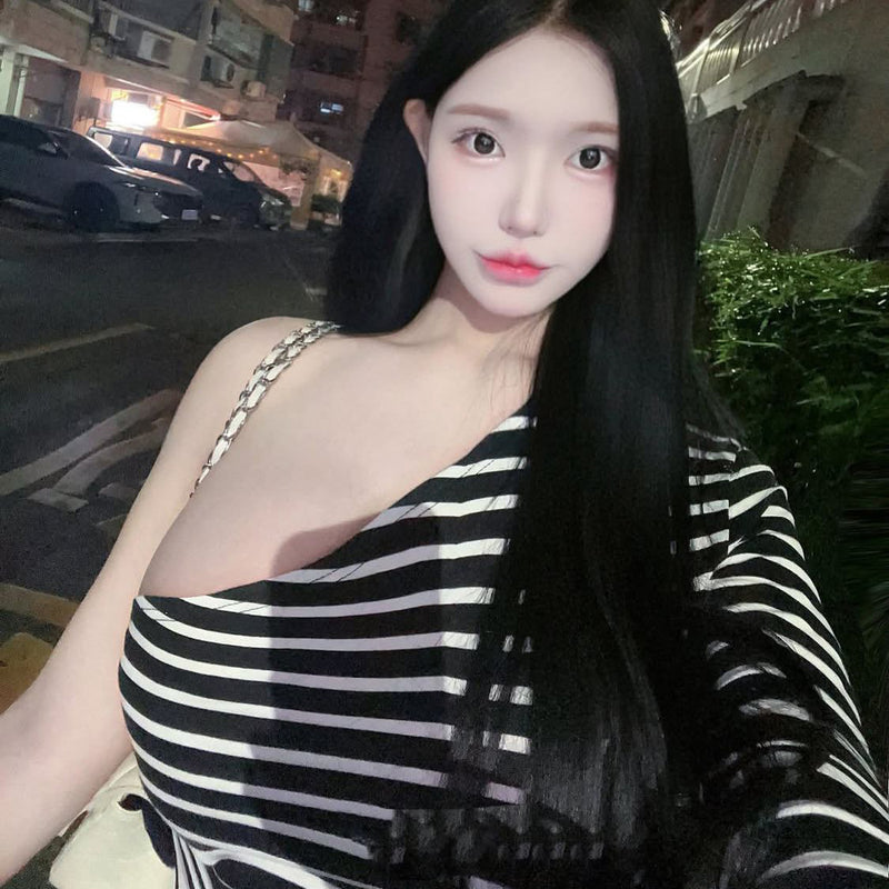 Pure Desire Sexy Hot Girl Black and White Striped Stretch Long Sleeve T-Shirt for Women Spring Large Bust Slim Waist Pure Desire Slim Fit Off-Shoulder Top