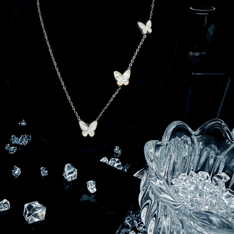 Necklace ins butterfly collarbone butterfly niche design necklace