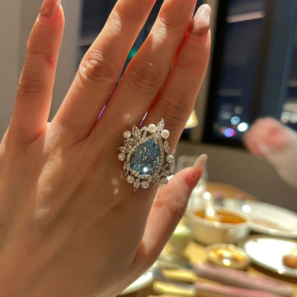 [Love Pattern] Celebrity temperament noble light luxury rhinestone colored treasure ring pearl water drop full diamond opening pigeon egg luxury ring woman