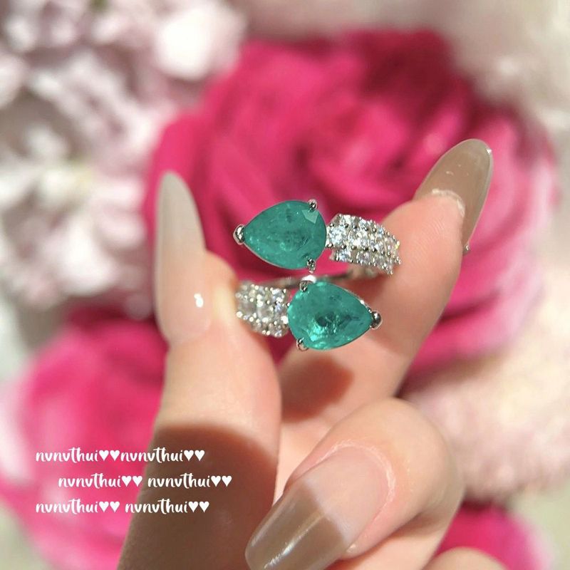 Ring ins premium design emerald French gold style retro national style temperament Haoshi ring