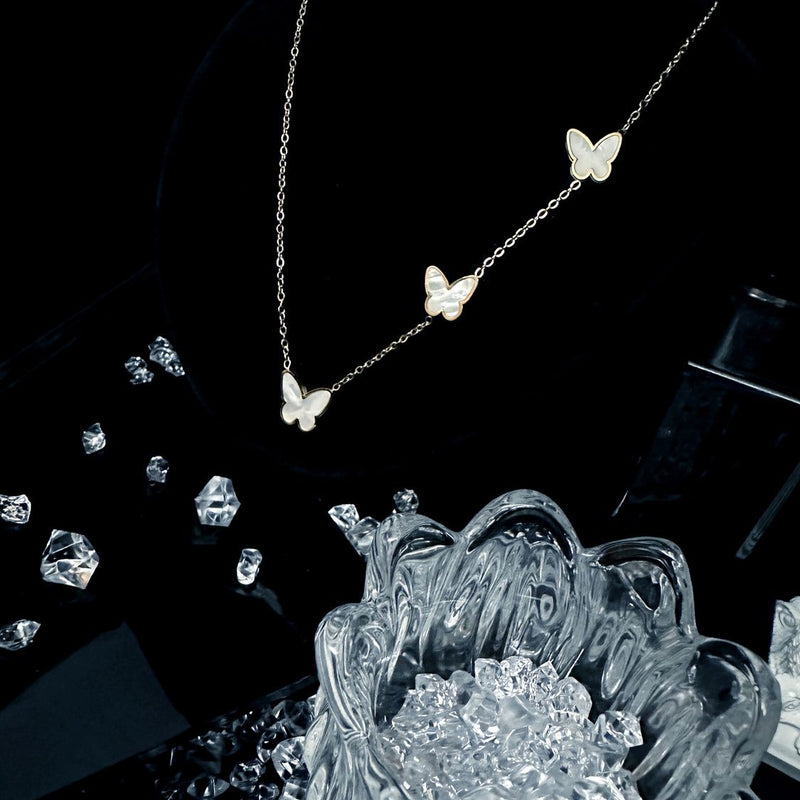 Necklace ins butterfly collarbone butterfly niche design necklace